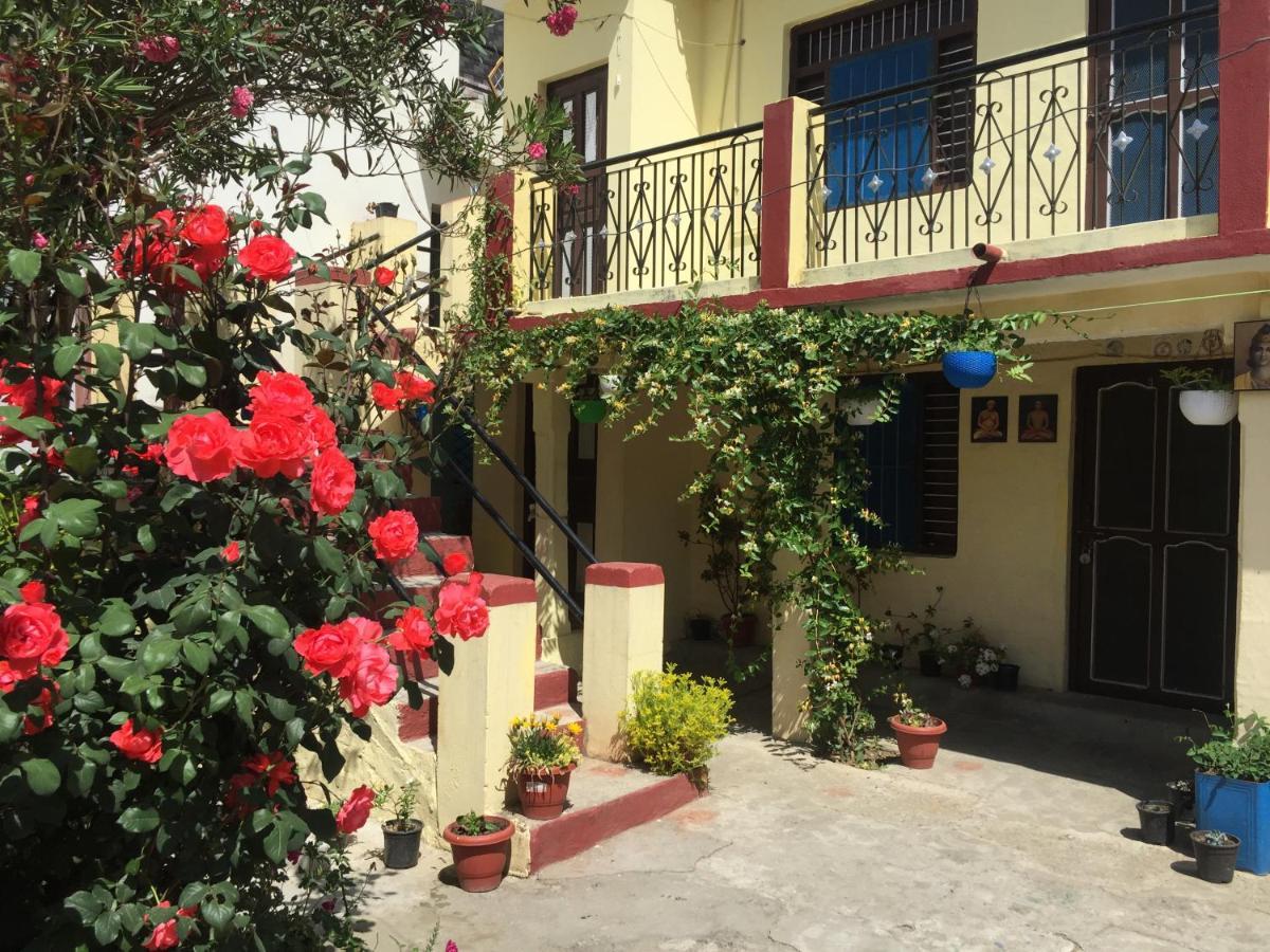 Katyuri Kings Divine Stay- Babaji'S Cave Dwarahat Exterior photo