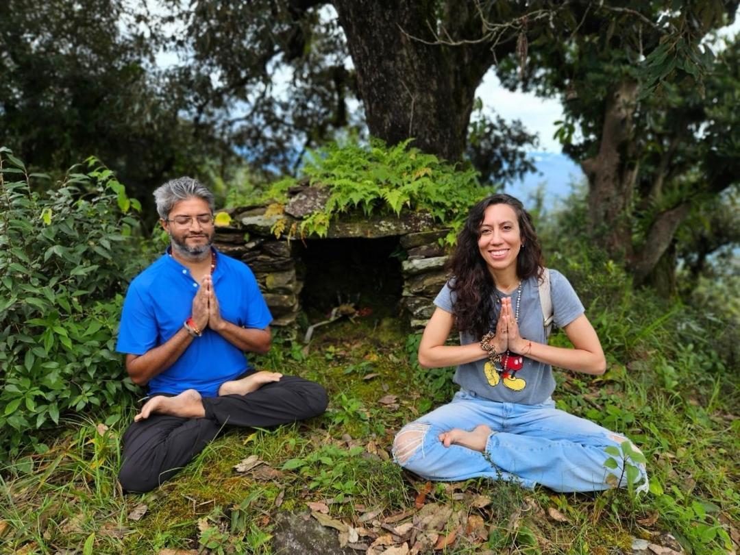 Katyuri Kings Divine Stay- Babaji'S Cave Dwarahat Exterior photo